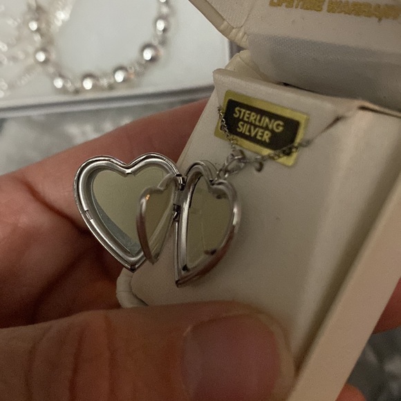 Tru-Kay Sterling silver 3 page locket NWT - Picture 3 of 4